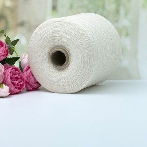 Пряжа кашемир с мериносом Lanecardate Trebisonda #11800 Св. сливочный 100г/1500м